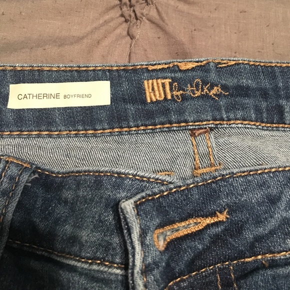 Kut from the Kloth boyfriend jeans with holes - Picture 3 of 4